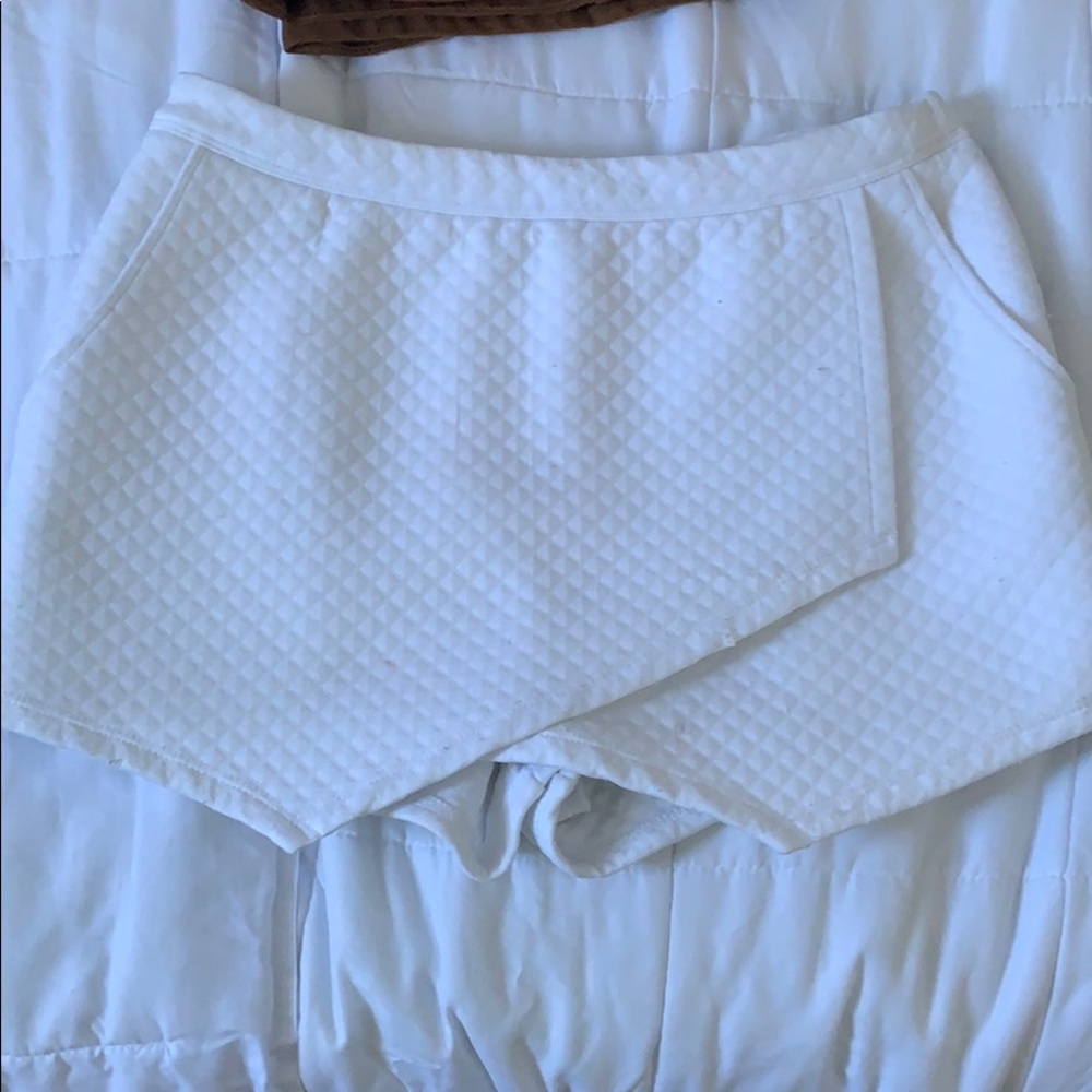 White skort